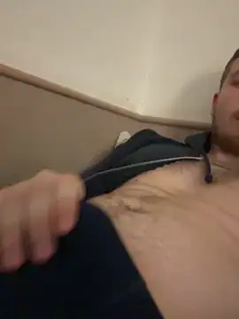 Snapshot of Mali133728 chatting on 03/28/26, 10:42 Mali133728 online show from 03/28/26, 10:42