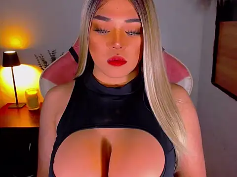 Snapshot of Zandralopez chatting on 03/30/26, 02:34 Zandralopez online show from 03/30/26, 02:34