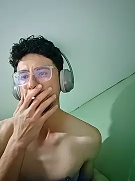 lord ema xvii online show from 03/18/26, 04:26