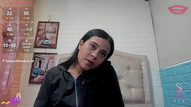 Snapshot of LITTLE-NESSA chatting on 04/29/26, 05:30 LITTLE-NESSA online show from 04/29/26, 05:30