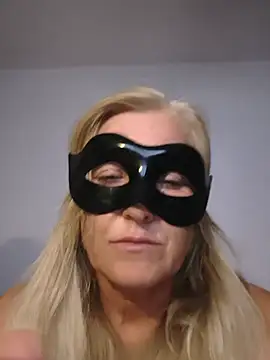 Andreaogien online show from 07/17/26, 01:45