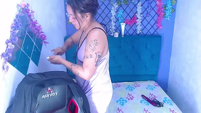 Ariel Beyotacm online show from 03/16/26, 06:34