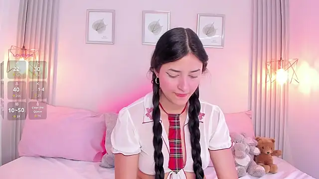 Sallyrosee  online show from 07/18/26, 03:38
