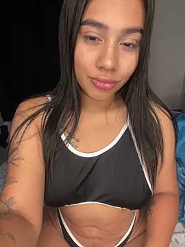 Snapshot of AlisonBeltran1 chatting on 03/19/26, 06:50 AlisonBeltran1 online show from 03/19/26, 06:50