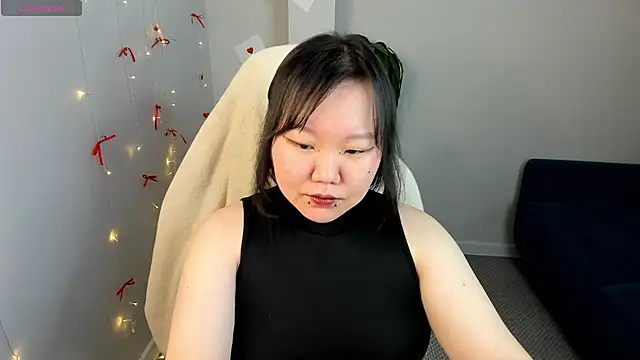 Snapshot of Tokyodreamss chatting on 04/06/26, 07:31 Tokyodreamss online show from 04/06/26, 07:31