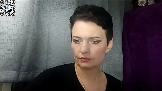 Snapshot of HotMamaQueen234 chatting on 05/01/26, 07:40 HotMamaQueen234 online show from 05/01/26, 07:40