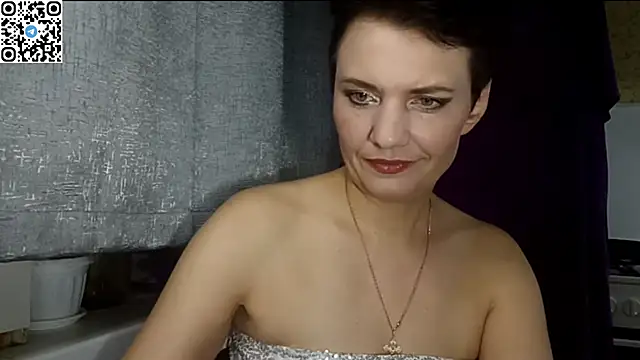 HotMamaQueen234 online show from 05/19/26, 07:20