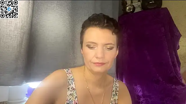 HotMamaQueen234 online show from 05/29/26, 12:25