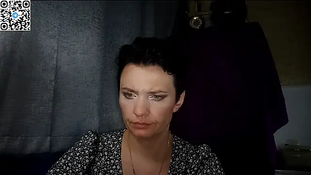 HotMamaQueen234 online show from 06/07/26, 09:07
