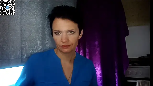 HotMamaQueen234 online show from 06/16/26, 12:08
