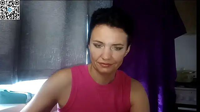 Snapshot of HotMamaQueen234 chatting on 07/09/26, 11:14 HotMamaQueen234 online show from 07/09/26, 11:14