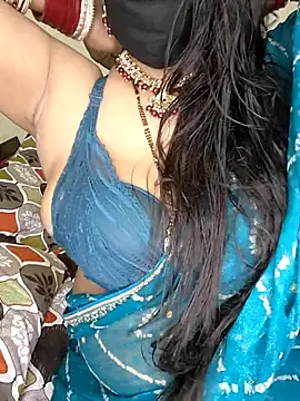 Snapshot of Miss_roohi chatting on 05/02/26, 05:45 Miss roohi online show from 05/02/26, 05:45
