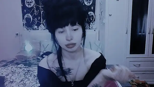 Snapshot of AllisonDeetz chatting on 06/01/26, 04:20 AllisonDeetz online show from 06/01/26, 04:20