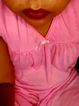 Snapshot of Dilki-udara chatting on 05/01/26, 04:44 Dilki-udara online show from 05/01/26, 04:44