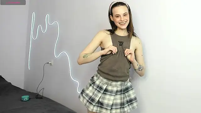 Snapshot of Lili_pixxie_ chatting on 04/30/26, 12:55 Lili pixxie online show from 04/30/26, 12:55