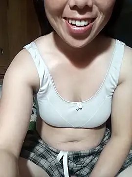 Snapshot of Limchann chatting on 04/04/26, 03:05 Limchann online show from 04/04/26, 03:05