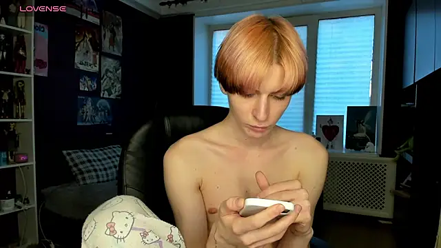 Snapshot of sweet_peach___ chatting on 06/01/26, 06:31 sweet peach online show from 06/01/26, 06:31