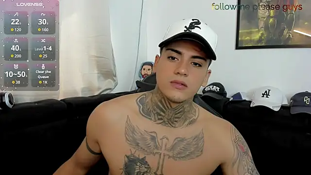 Snapshot of sweetlatinoboy chatting on 04/01/26, 01:41 sweetlatinoboy online show from 04/01/26, 01:41