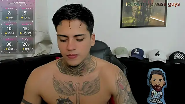 Snapshot of sweetlatinoboy chatting on 04/28/26, 10:15 sweetlatinoboy online show from 04/28/26, 10:15