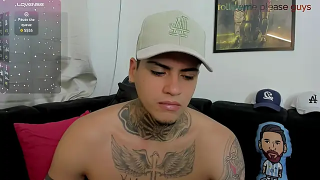 Snapshot of sweetlatinoboy chatting on 04/29/26, 11:25 sweetlatinoboy online show from 04/29/26, 11:25