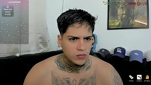 Snapshot of sweetlatinoboy chatting on 05/27/26, 11:51 sweetlatinoboy online show from 05/27/26, 11:51