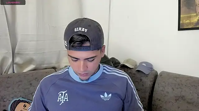 Snapshot of sweetlatinoboy chatting on 08/05/26, 10:07 sweetlatinoboy online show from 08/05/26, 10:07