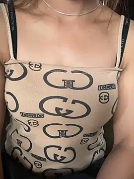 Yeahbaby-- online show from 07/04/26, 06:30