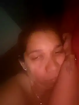 Snapshot of Melisa_14 chatting on 04/21/26, 03:46 Melisa 14 online show from 04/21/26, 03:46