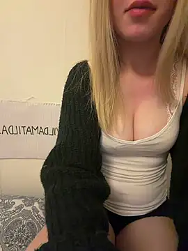 Lillamatilda online show from 03/22/26, 12:14