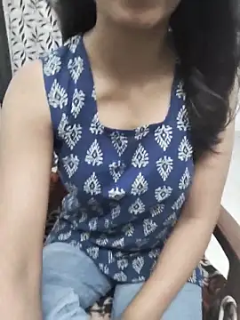 Snapshot of myra77 chatting on 05/17/26, 12:56 myra77 online show from 05/17/26, 12:56