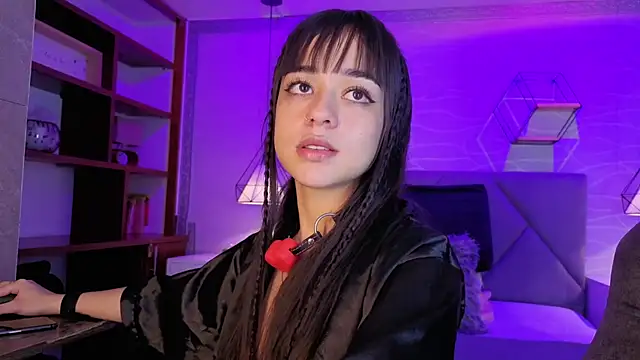 tifanywollf online show from 03/26/26, 05:24