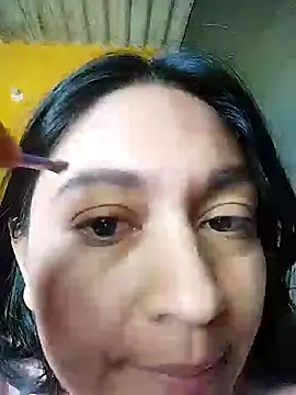 Snapshot of LatinSquirtBaby chatting on 05/24/26, 06:35 LatinSquirtBaby online show from 05/24/26, 06:35