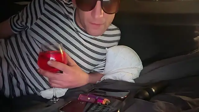 JXXTARA online show from 03/22/26, 04:49