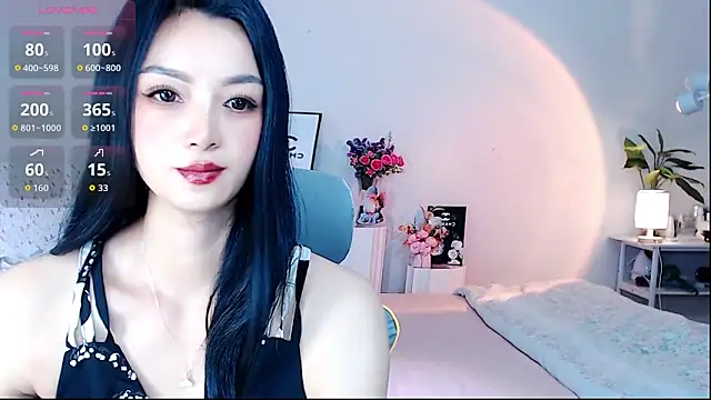 Snapshot of Evelyn-007 chatting on 04/16/26, 06:41 Evelyn-007 online show from 04/16/26, 06:41