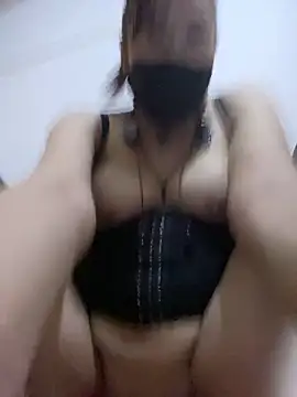 Snapshot of YEAG-QQ chatting on 03/20/26, 04:17 YEAG-QQ online show from 03/20/26, 04:17