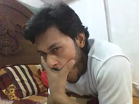 Snapshot of koushik10 chatting on 05/18/26, 04:07 koushik10 online show from 05/18/26, 04:07