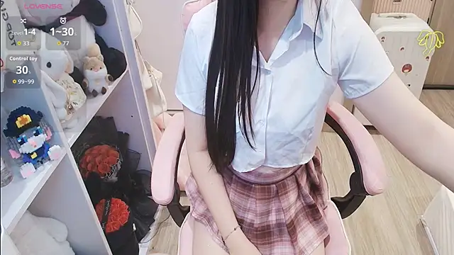 Snapshot of Nana_Chu chatting on 03/27/26, 11:37 Nana Chu online show from 03/27/26, 11:37