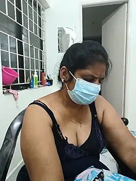 Snapshot of tamil_manjalmaami chatting on 06/29/26, 02:50 tamil manjalmaami online show from 06/29/26, 02:50