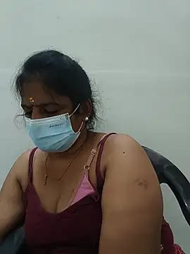 Snapshot of tamil_manjalmaami chatting on 07/03/26, 04:57 tamil manjalmaami online show from 07/03/26, 04:57