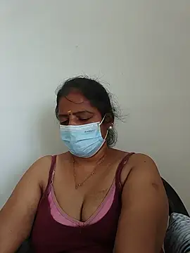 Snapshot of tamil_manjalmaami chatting on 07/04/26, 05:24 tamil manjalmaami online show from 07/04/26, 05:24