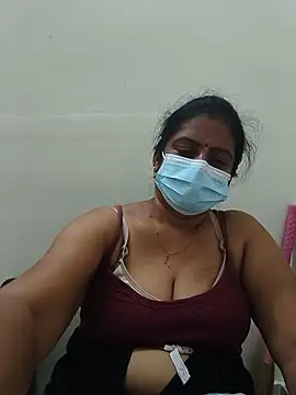 Snapshot of tamil_manjalmaami chatting on 07/31/26, 02:38 tamil manjalmaami online show from 07/31/26, 02:38