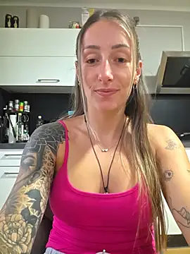 NicoleKaiser online show from 06/03/26, 05:10