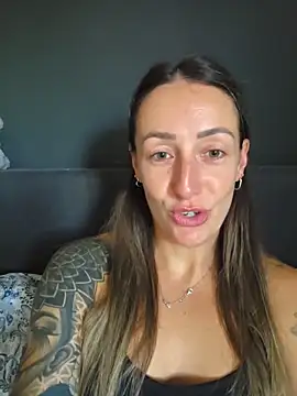 NicoleKaiser online show from 06/13/26, 06:11