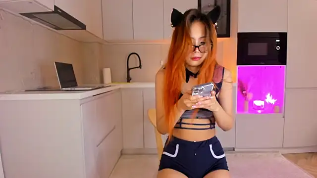 Snapshot of asian_loverpop chatting on 08/05/26, 03:31 asian loverpop online show from 08/05/26, 03:31
