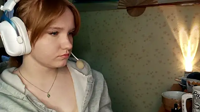 BelladeSimons online show from 03/19/26, 06:06