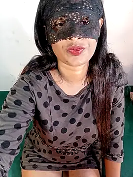 Snapshot of Kameeliya_ chatting on 04/05/26, 06:05 Kameeliya online show from 04/05/26, 06:05