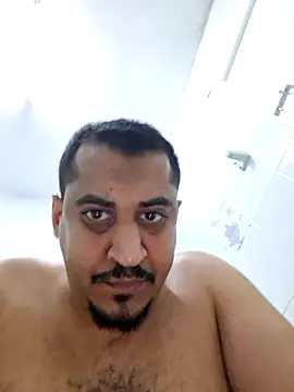 Snapshot of Layzie86 chatting on 03/17/26, 06:22 Layzie86 online show from 03/17/26, 06:22