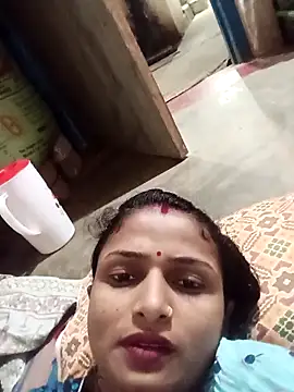Snapshot of Leelaaji chatting on 04/25/26, 01:14 Leelaaji online show from 04/25/26, 01:14
