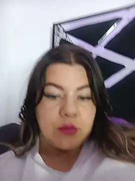 Snapshot of Karla_rodriguez1 chatting on 06/22/26, 02:13 Karla rodriguez1 online show from 06/22/26, 02:13