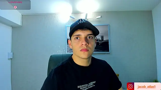 Snapshot of ian_jacob chatting on 04/21/26, 03:02 ian jacob online show from 04/21/26, 03:02